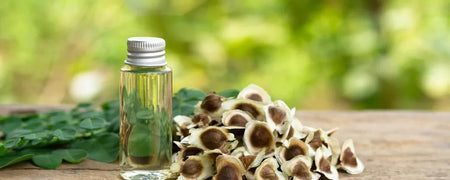 Moringa olja för hår: En guide till dess fördelar och hur man använder den