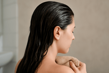 För mycket olja i håret? Så fixar du det snabbt