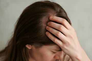 Varför gör min hårbotten ont när jag rör vid den? Förstå orsakerna och lösningarna