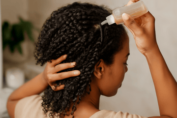 Hur man förbehandlar hår med låg porositet: Viktiga tips för fukt och hanterbarhet