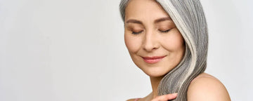 Hur man bibehåller vackert, hälsosamt grått hår: Tips och Produkter
