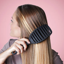 2 st Curvy Brush + Gratis Gåva